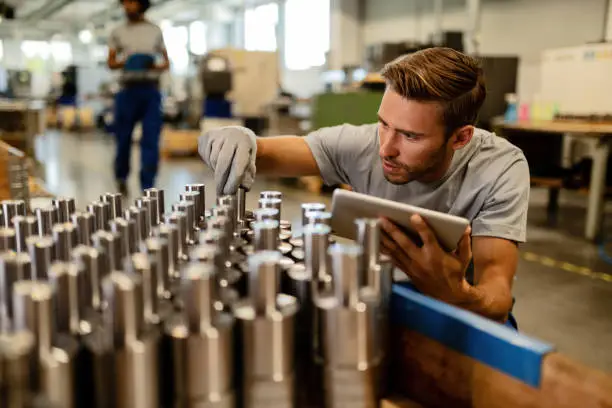 Lire la suite à propos de l’article Recrutement d’Intérimaires Roumains dans le Secteur de l’Industrie Manuelle
